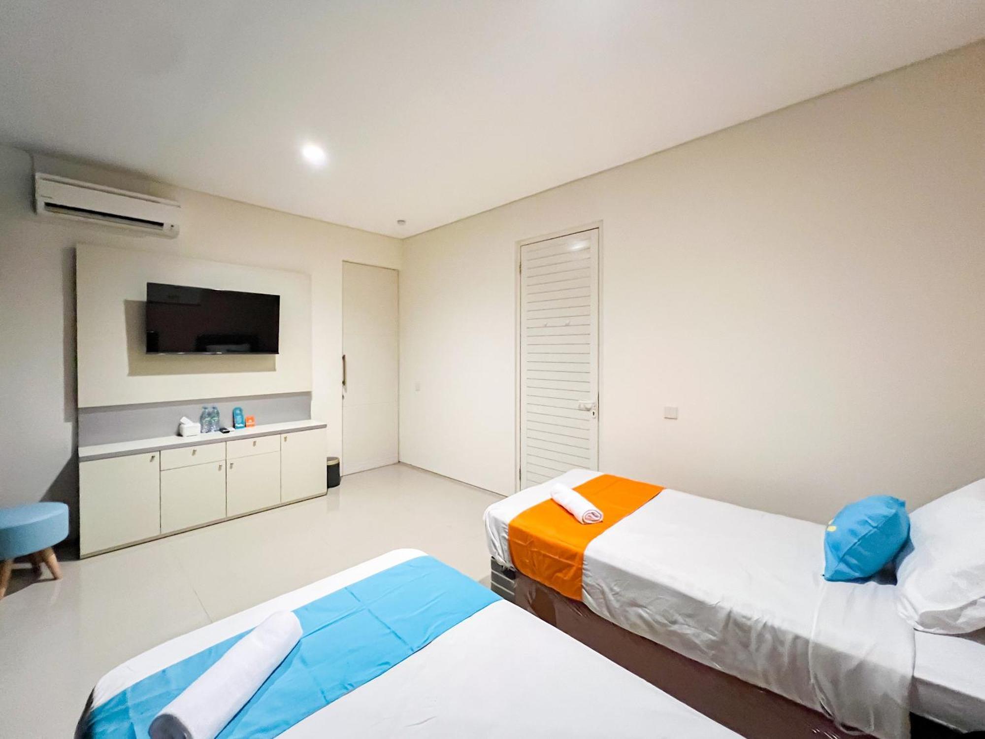 Sans Stay Bukit Palma Citraland Surabaya Exterior photo