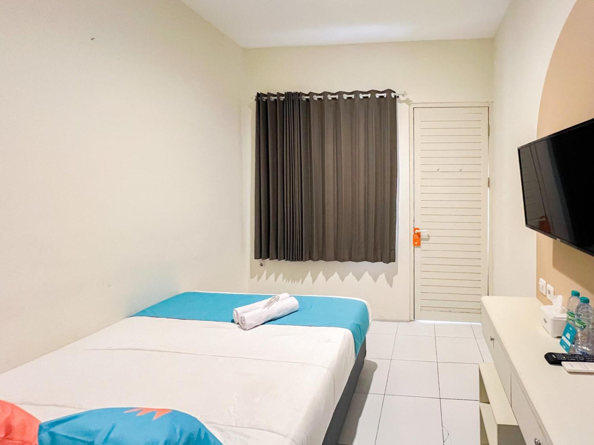 Sans Stay Bukit Palma Citraland Surabaya Exterior photo