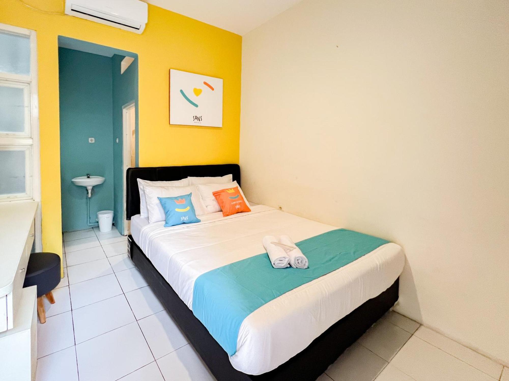 Sans Stay Bukit Palma Citraland Surabaya Exterior photo