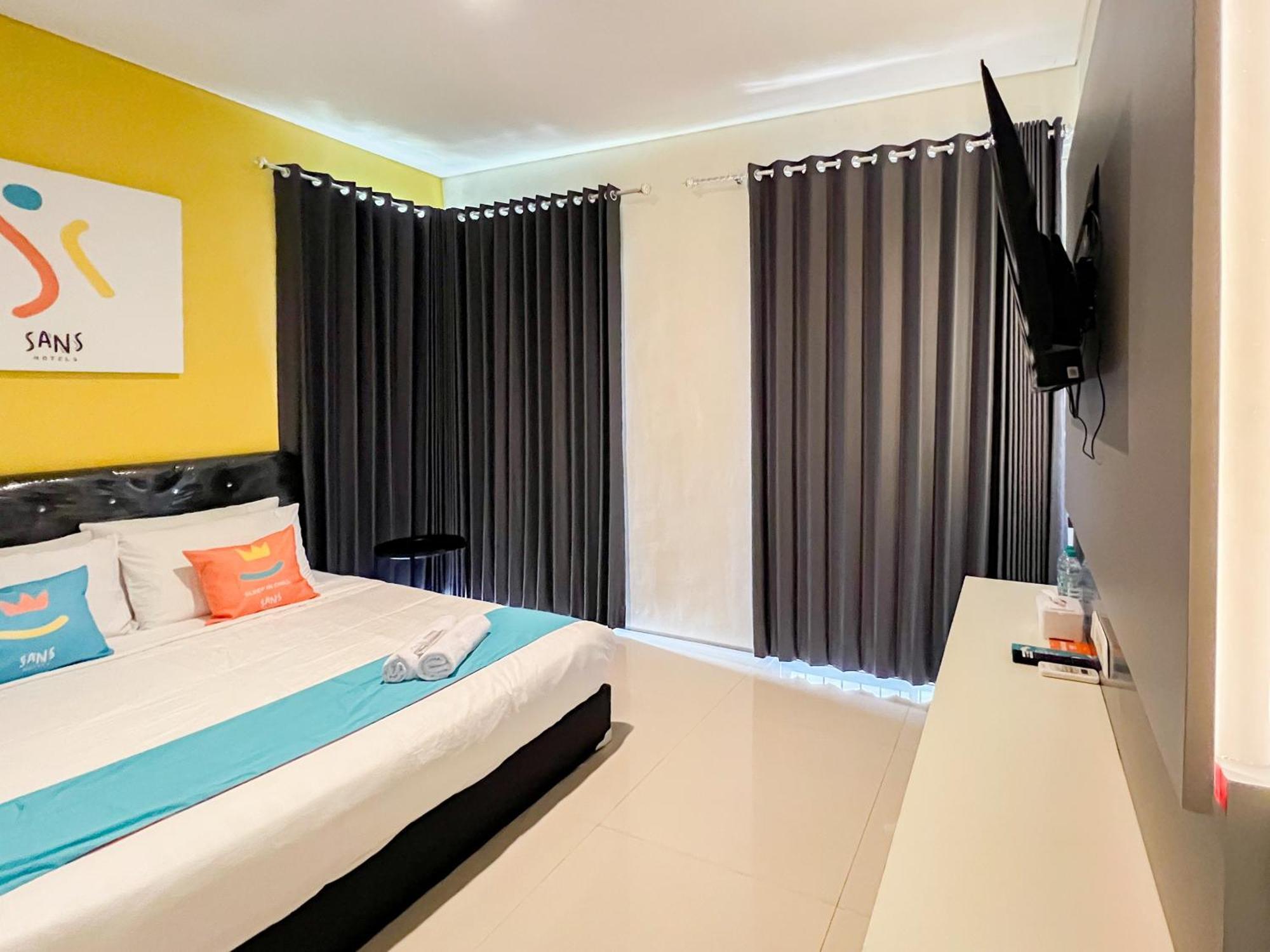 Sans Stay Bukit Palma Citraland Surabaya Exterior photo